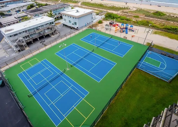 Holiday home Ocean-view Getaway With Balcony Ac Pools Saunas Tennis & Gym