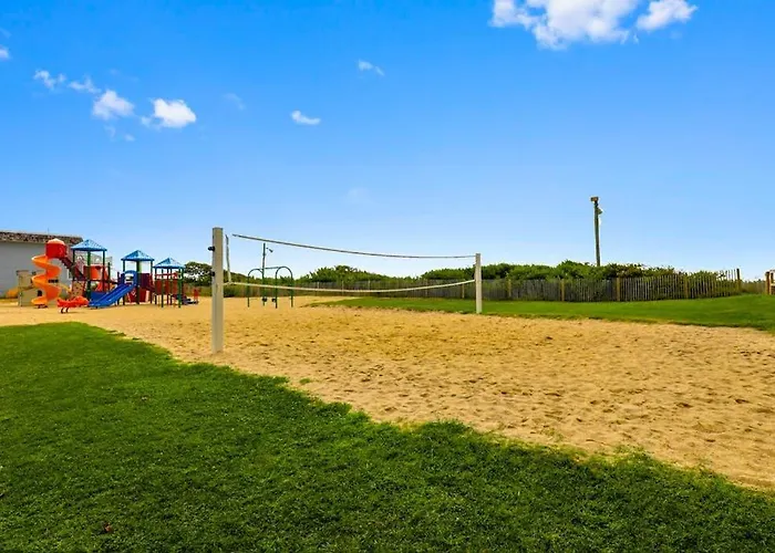 Ocean-view Getaway With Balcony Ac Pools Saunas Tennis & Gym *